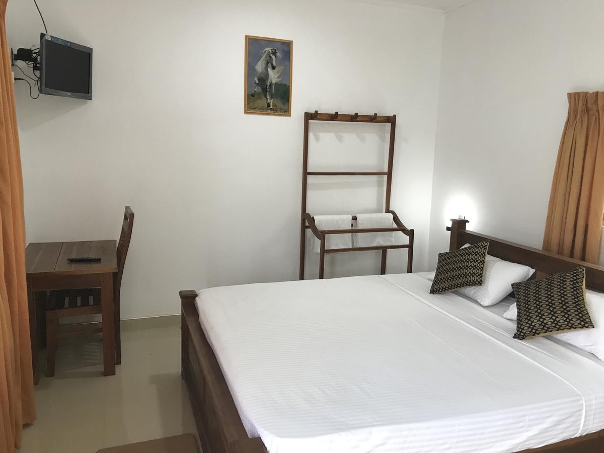 Deshani Holiday Inn Dambulla Luaran gambar