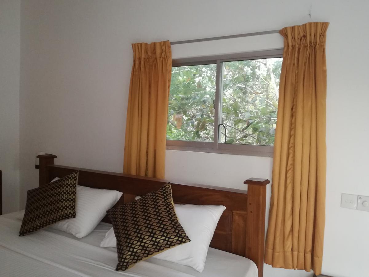 Deshani Holiday Inn Dambulla Luaran gambar