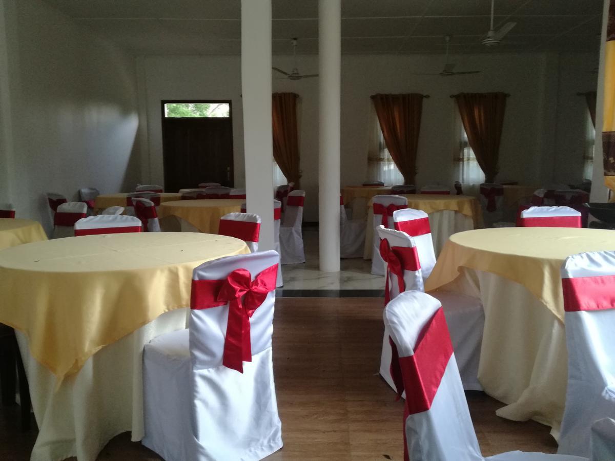 Deshani Holiday Inn Dambulla Luaran gambar