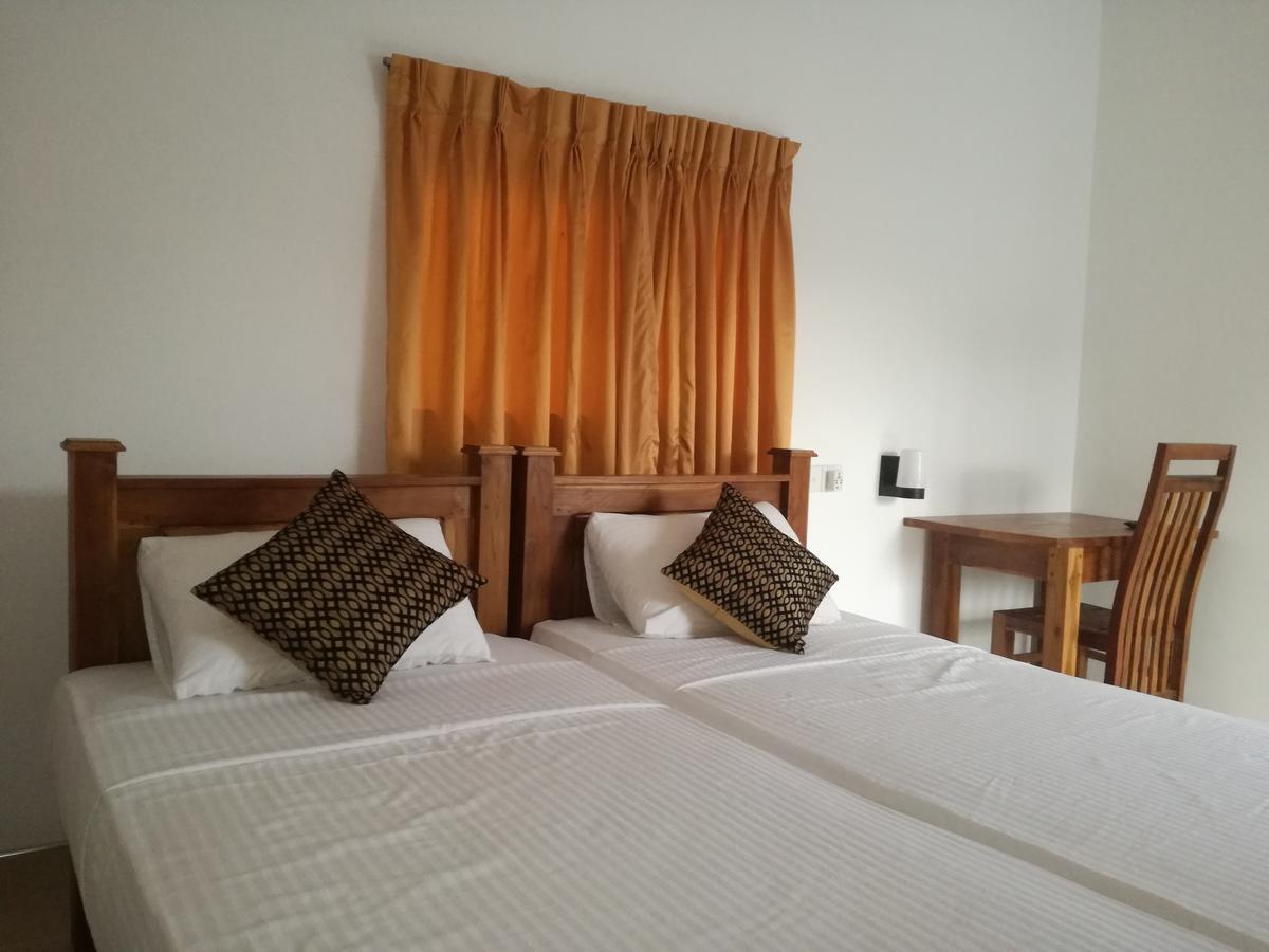 Deshani Holiday Inn Dambulla Luaran gambar