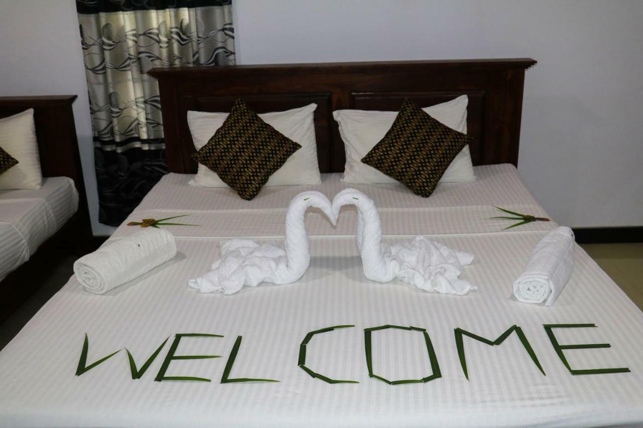 Deshani Holiday Inn Dambulla Luaran gambar