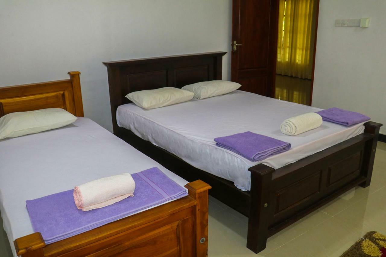 Deshani Holiday Inn Dambulla Luaran gambar