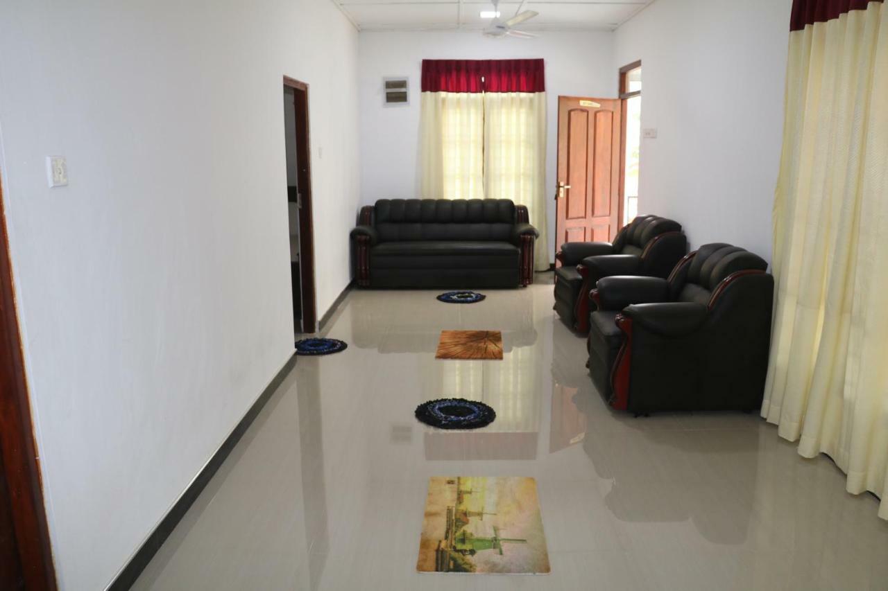 Deshani Holiday Inn Dambulla Luaran gambar