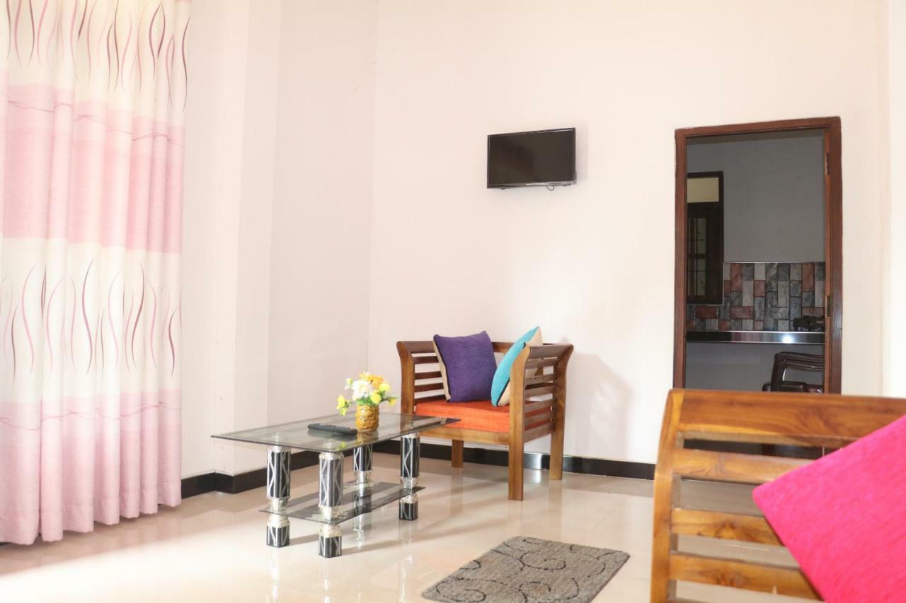 Deshani Holiday Inn Dambulla Luaran gambar